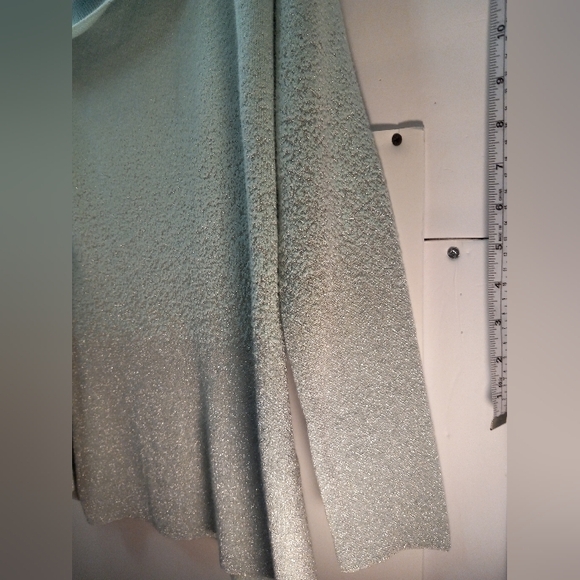 New York & Company Metallic Tunic New Years Christmas Festive Sweater Holiday - Picture 10 of 15